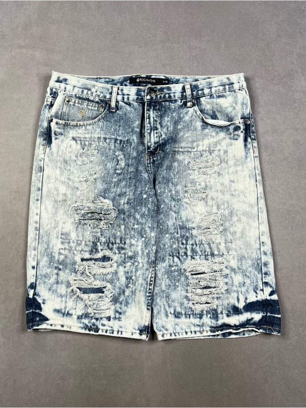 Rocawear Light Acid-Wash Distressed Denim Shorts - Blue y2k